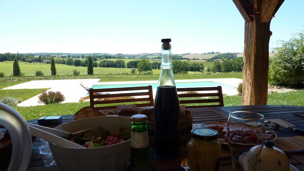 D'hotes La Treille Bed & Breakfast
